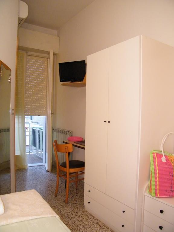 קאטוליקה Hotel Nuovo Fiore חדר תמונה