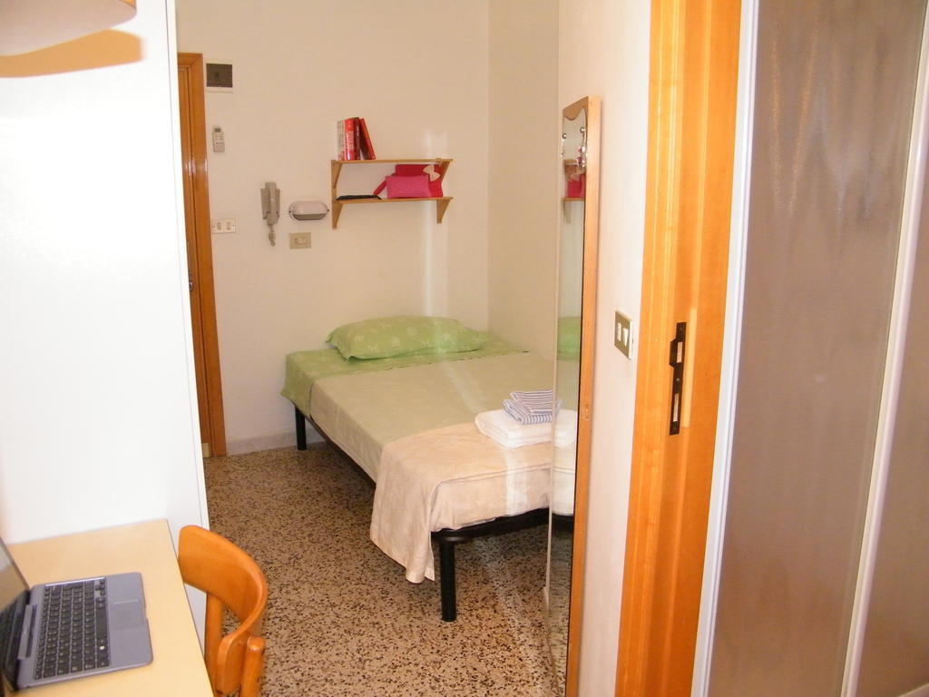 קאטוליקה Hotel Nuovo Fiore חדר תמונה